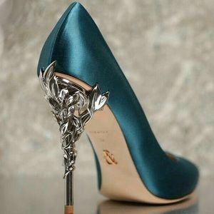 Meet your Posher, Victoria